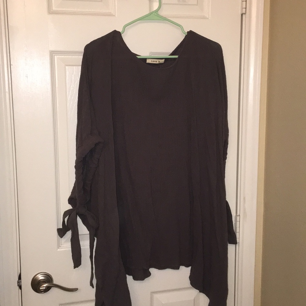 Light weight top